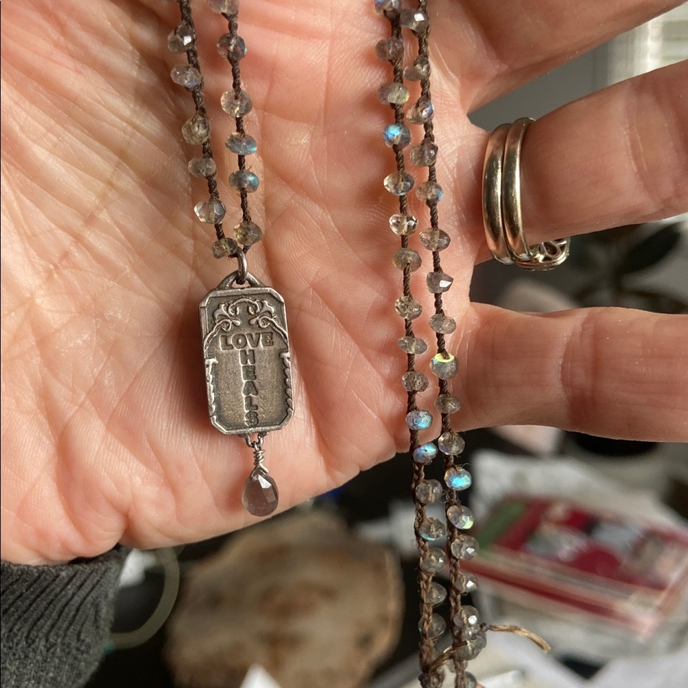 •SUNDANCE• love heals labradorite and sterling necklace - Picture 3 of 6